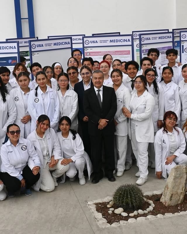 Instagram post from universidadsanangel. This post is in position 2.