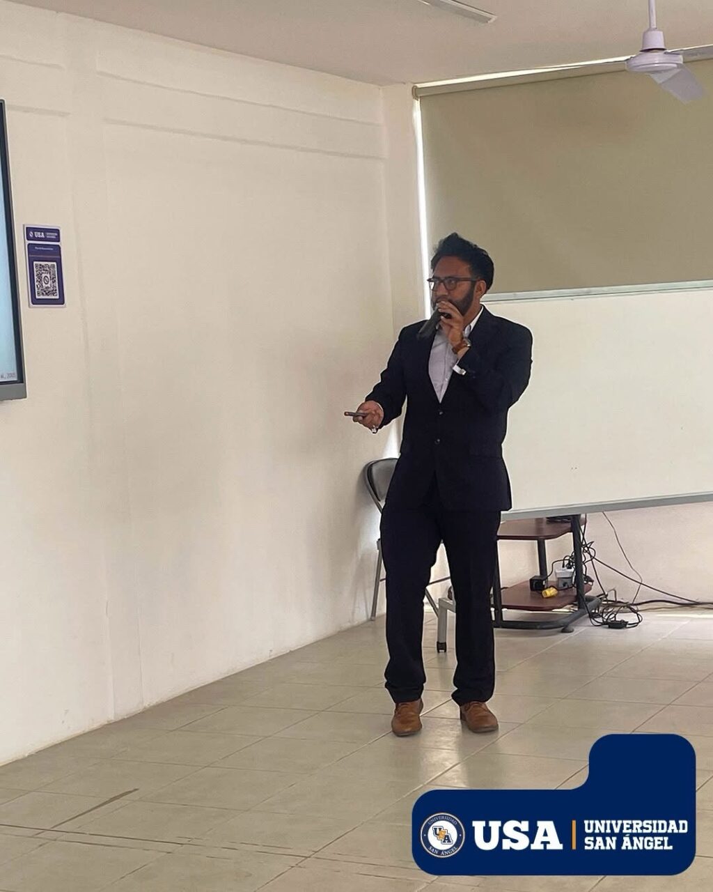 Instagram post from universidadsanangel. This post is in position 9.