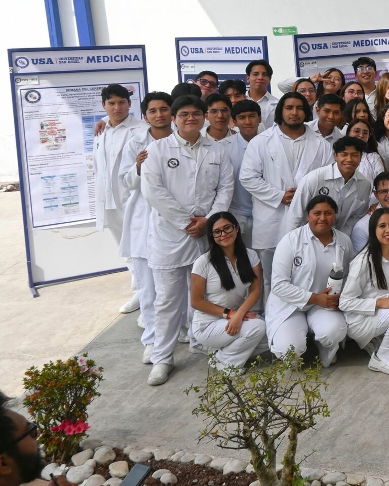 Instagram post from universidadsanangel. This post is in position 1.