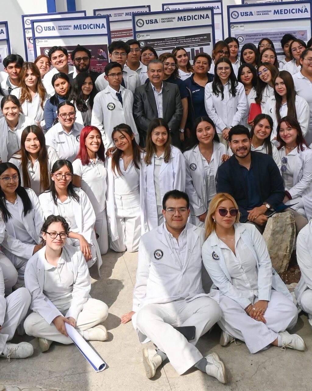 Instagram post from universidadsanangel. This post is in position 4.